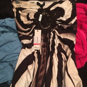 Sky tube top size medium